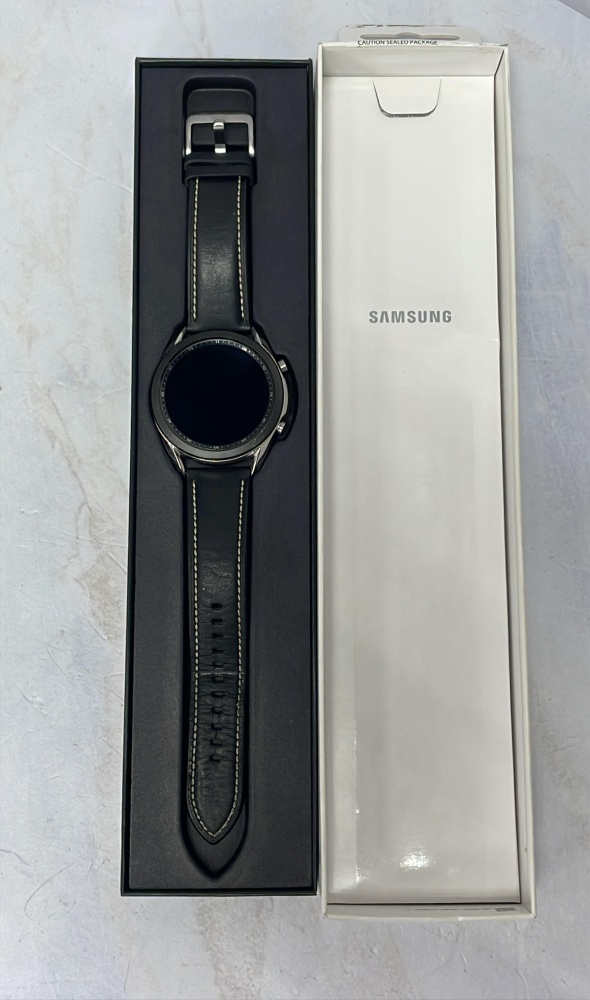 Смарт-часы Samsung Galaxy Watch 3