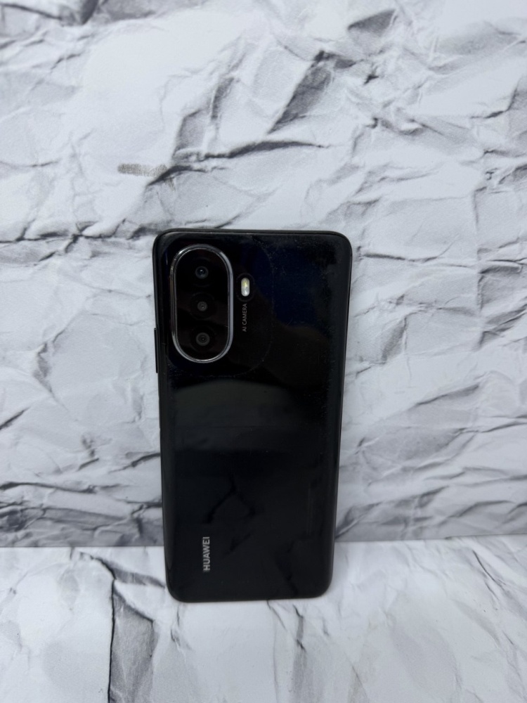 Смартфон Huawei Y70 4-64