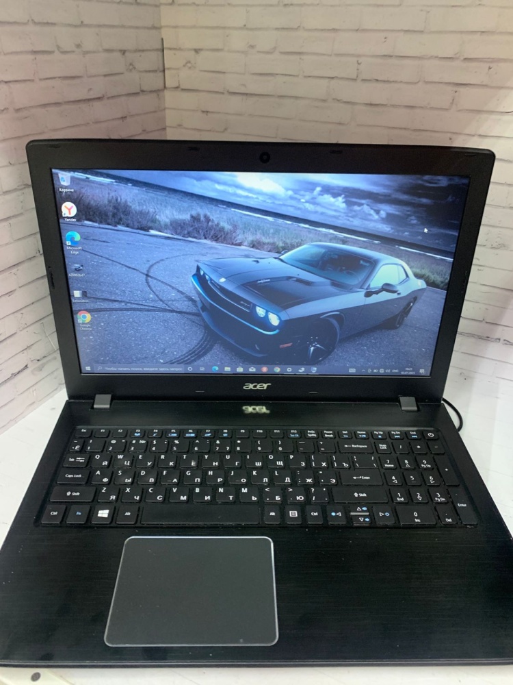 Ноутбук Acer Aspire E5-553 series 8/512