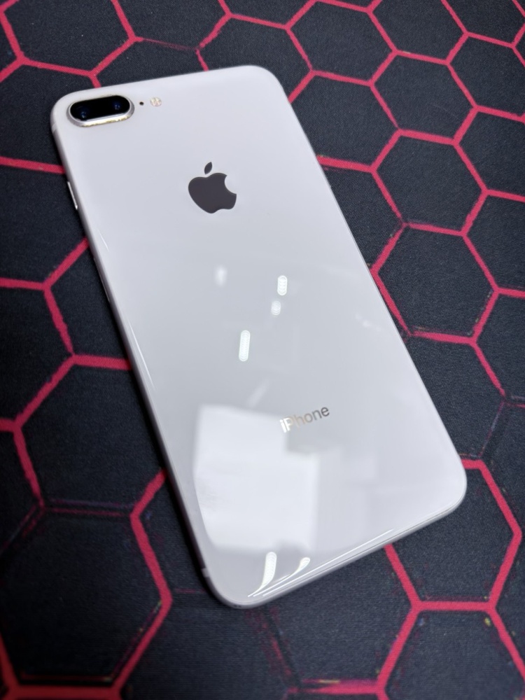 Смартфон iPhone 8+ 256 Gb