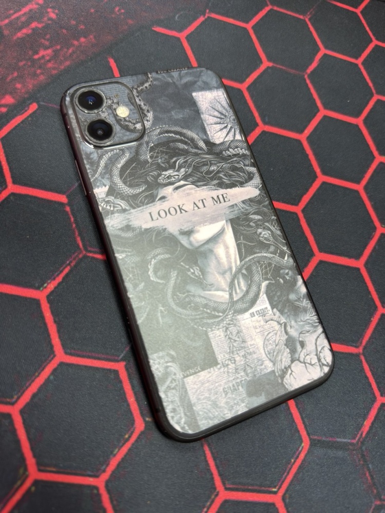 Смартфон iPhone 11 64Gb