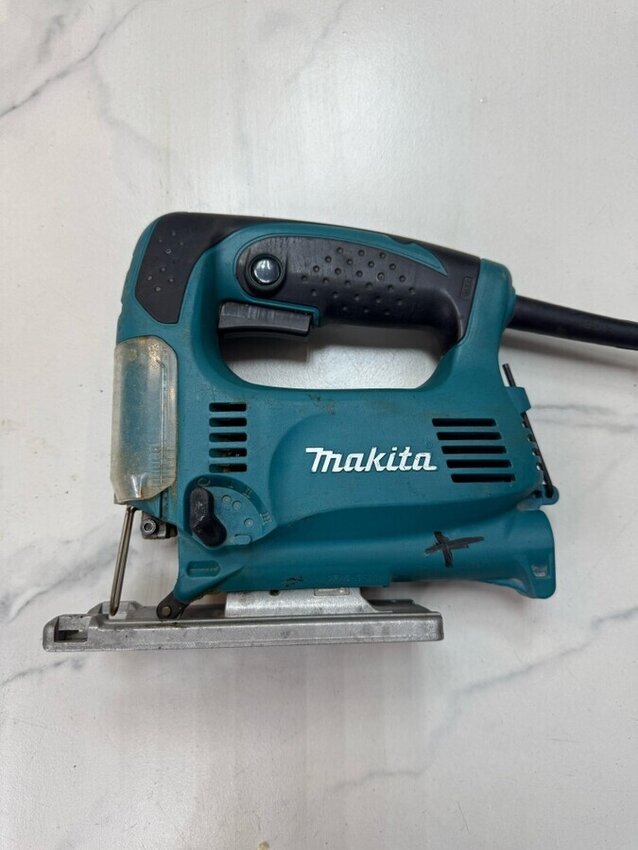 Лобзик Makita 4329