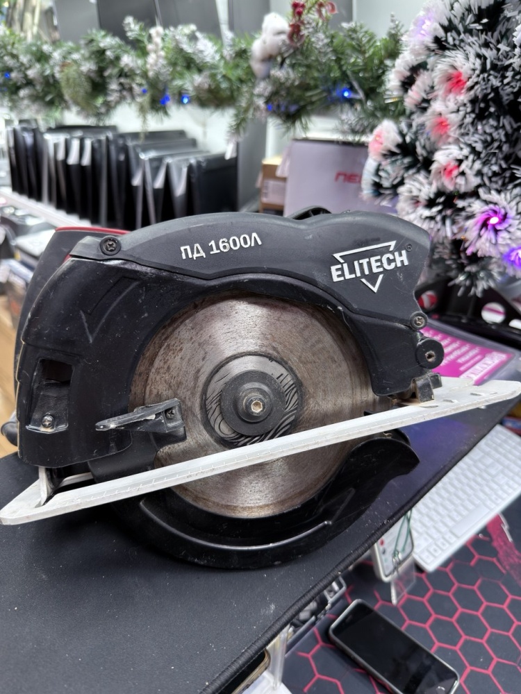 Циркулярная пила Elitech ПД 1600Л