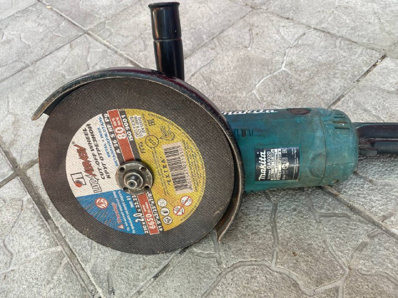 УШМ (Болгарка) Makita 9020
