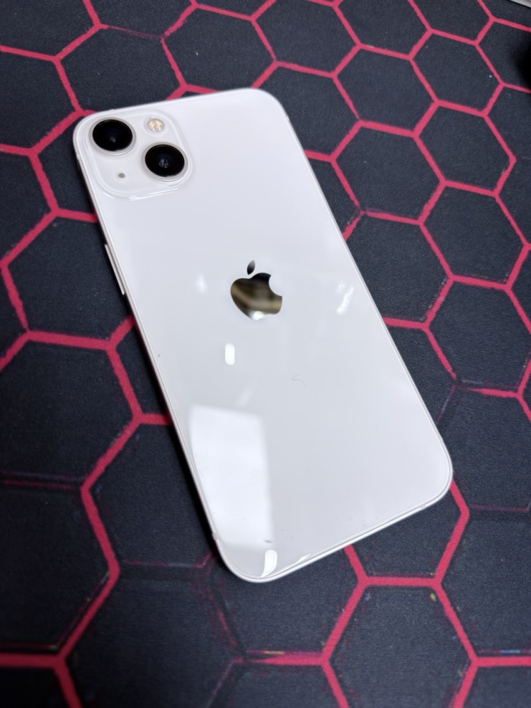 Смартфон iPhone 13 128 Gb