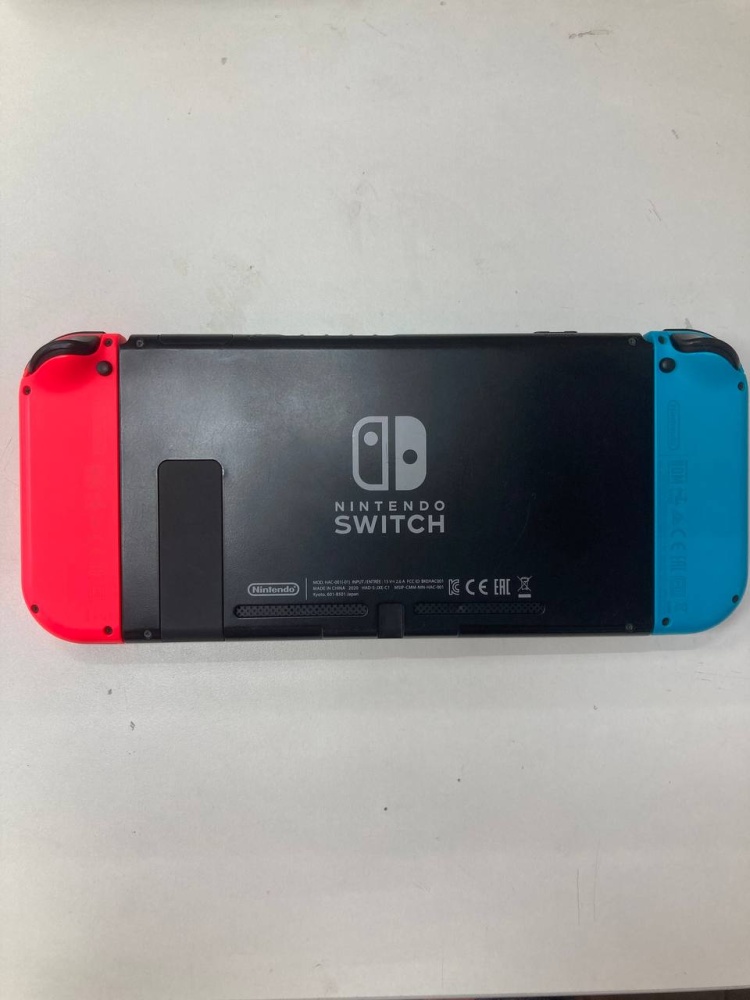 Игровая приставка Nintendo Switch