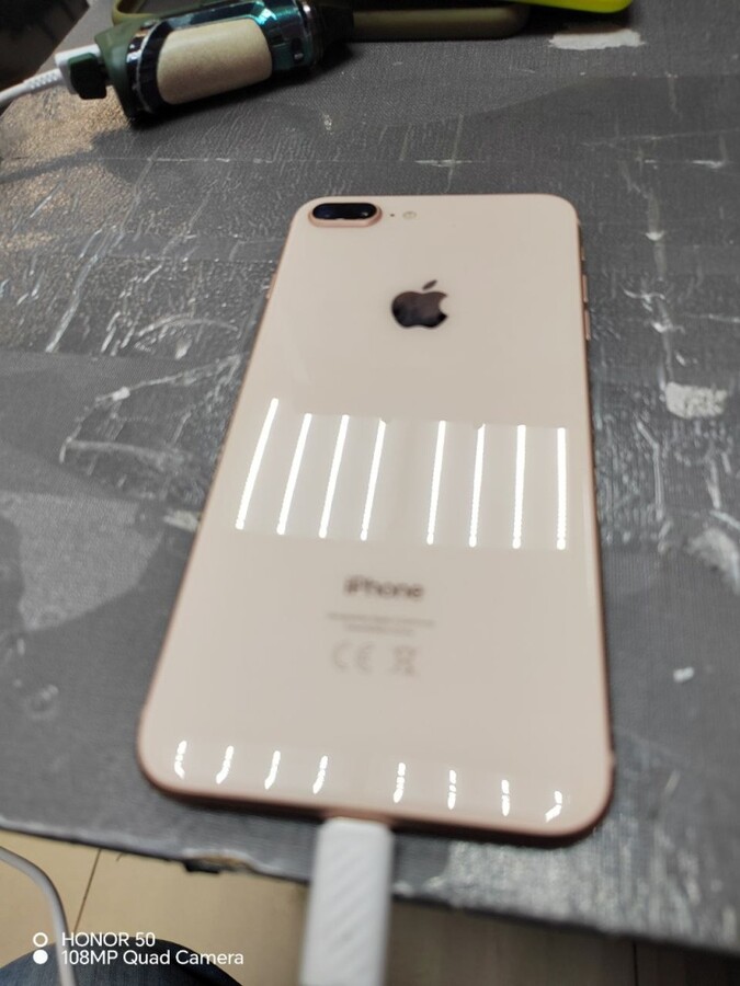 Смартфон iPhone 8+ 128 Gb