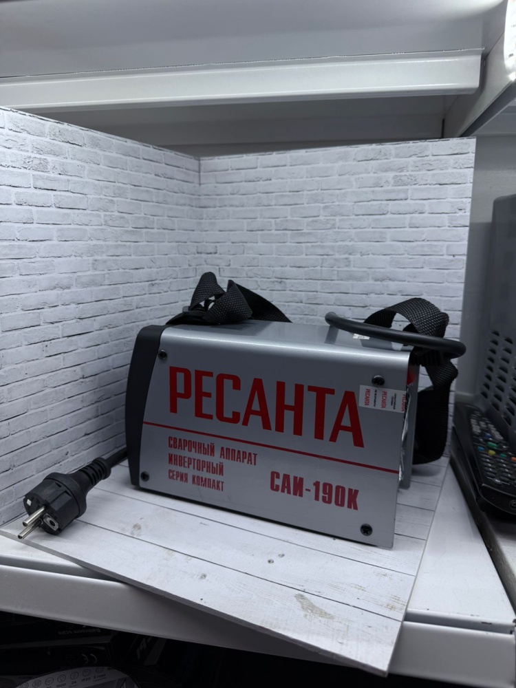 Инвертер сварочный Ресанта САИ-190К