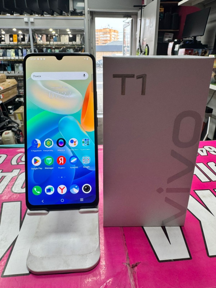 Смартфон Vivo T1 (6/128)