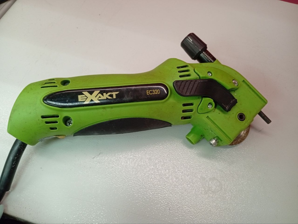 Дисковая мини пила Exakt EC320