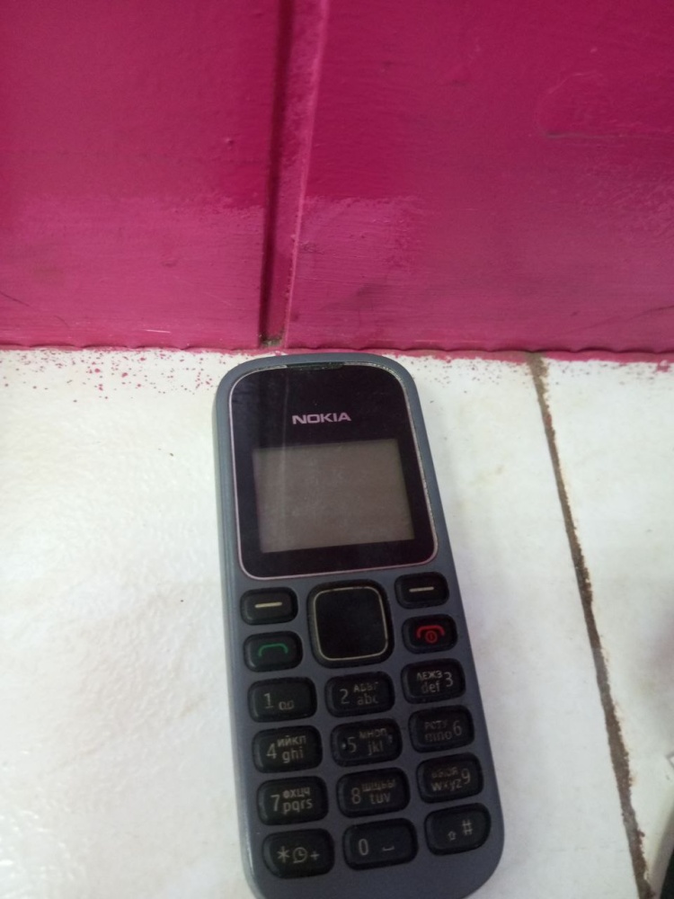 Мобильный телефон Nokia 1280