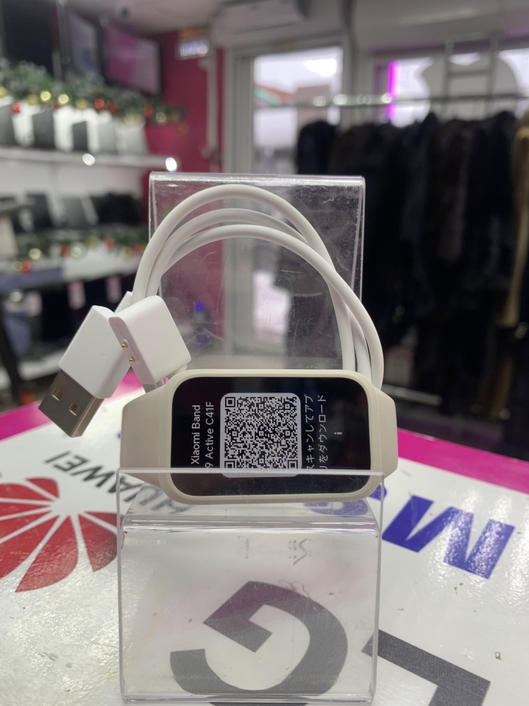 Фитнес-браслет Xiaomi Band 9