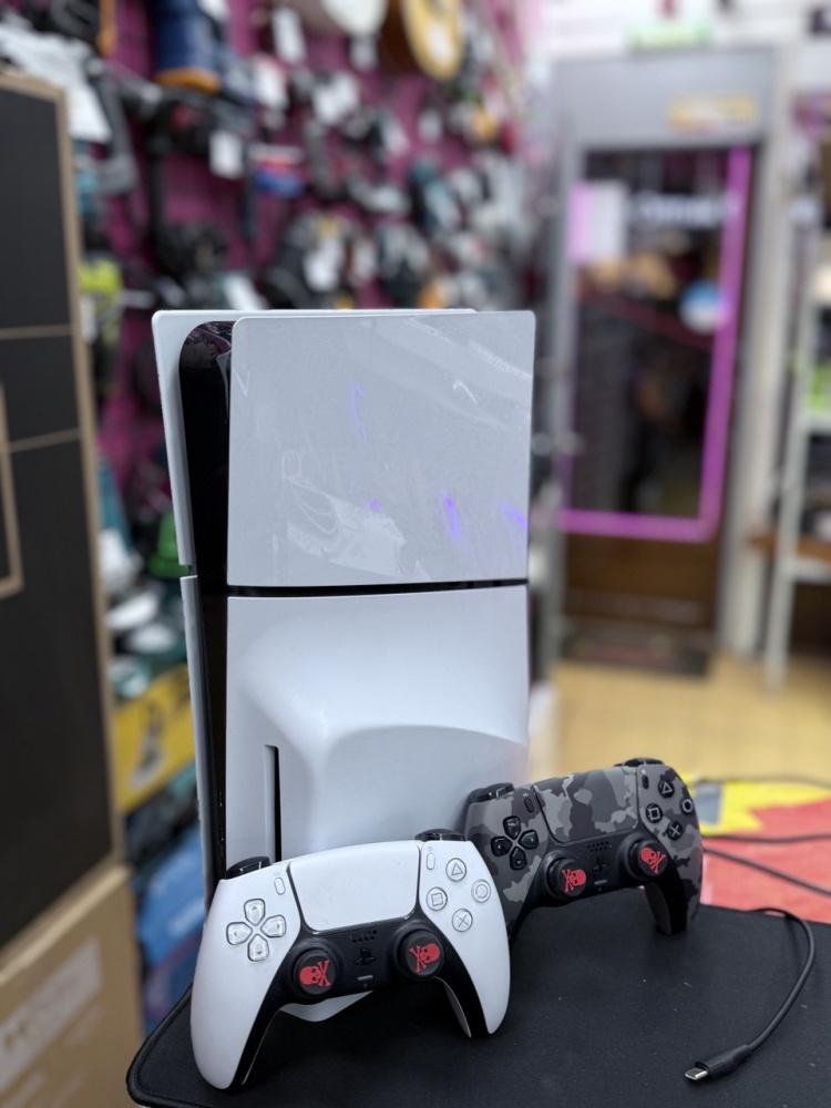 Игровая приставка Sony PlayStation 5