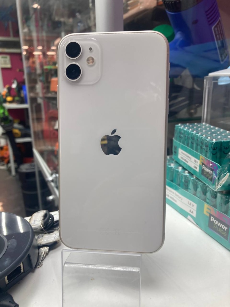 Смартфон iPhone 11 64Gb