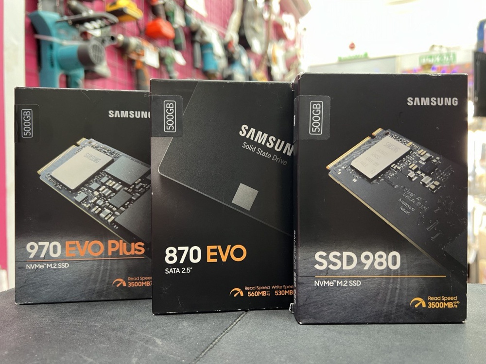 SSD Samsung 500 ГБ SATA