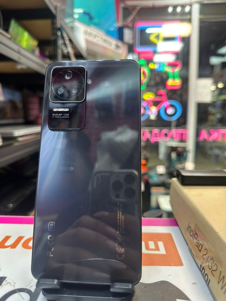 Смартфон Xiaomi Poco F4 6\128