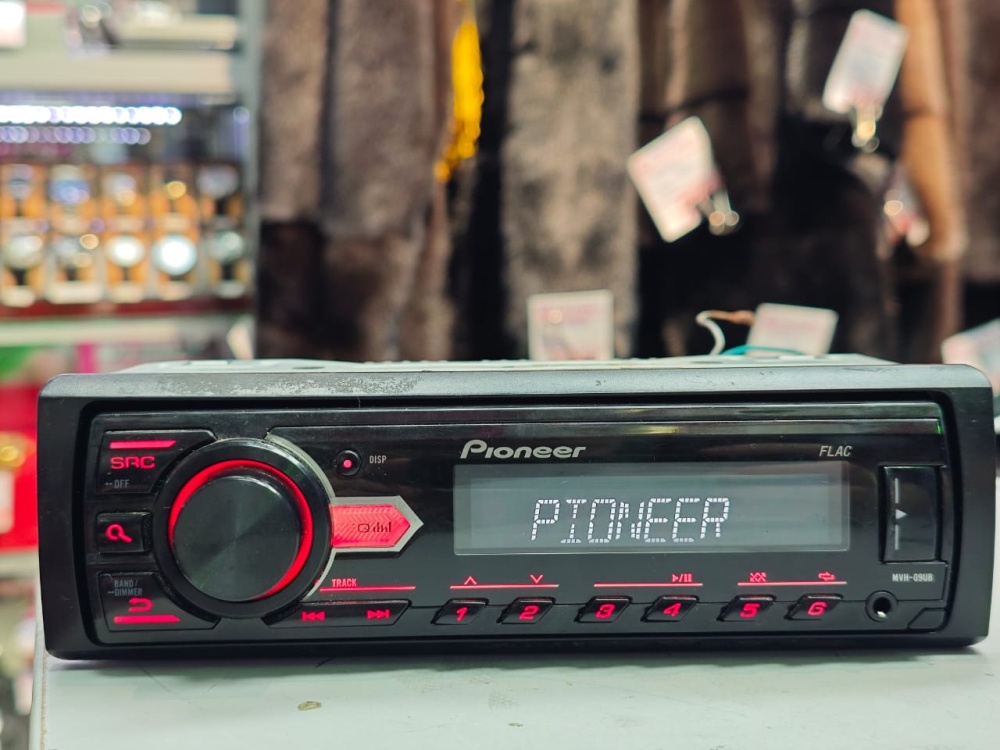 Магнитола Pioneer MVH-09UB