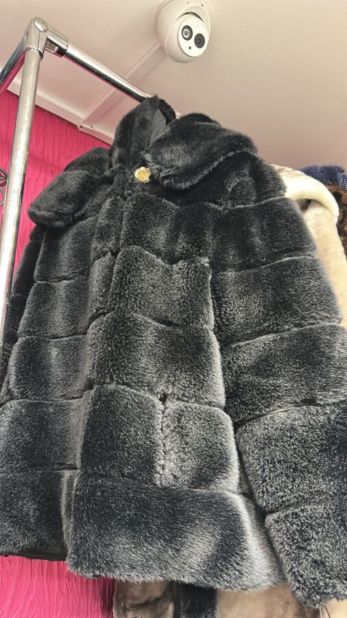 Шуба женская Vitia женская