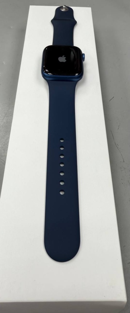 Часы Apple Watch 7 45