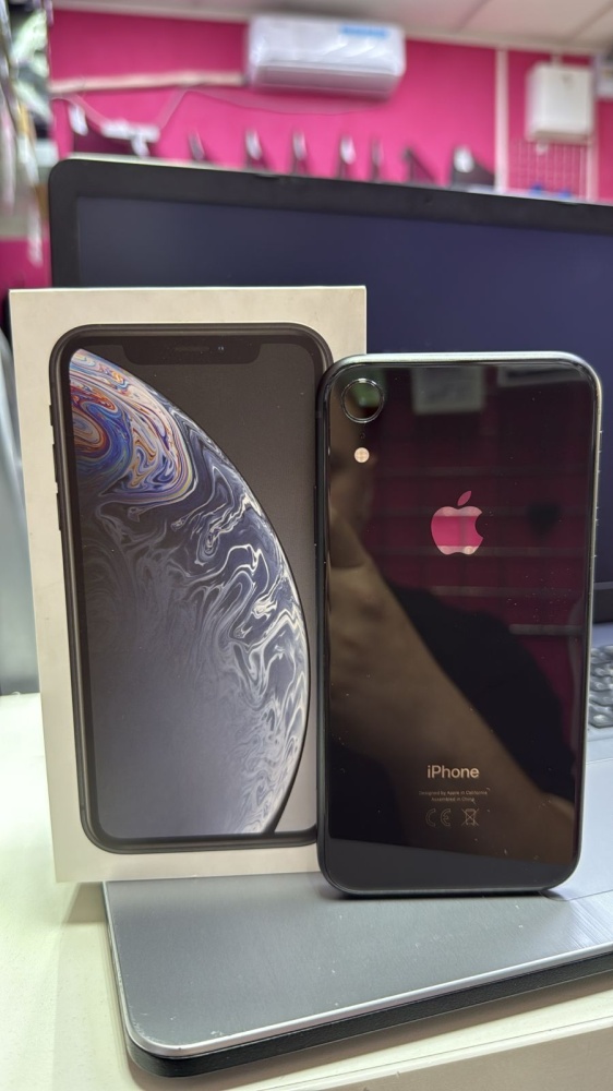 Смартфон iPhone XR 64 Gb