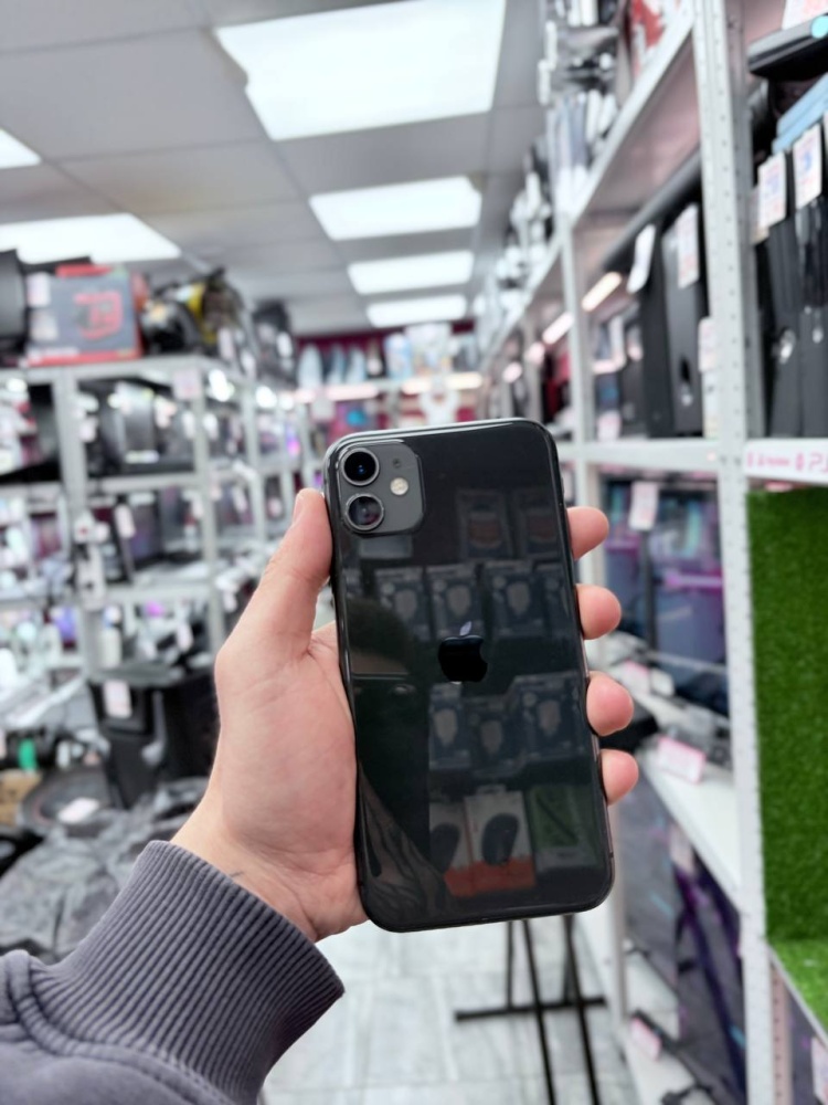 Смартфон iPhone 11 128 Gb