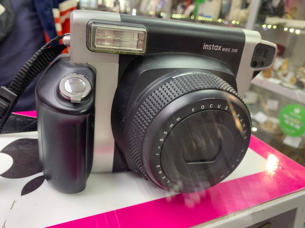 Фотоаппарат Fujifilm instax wide 300