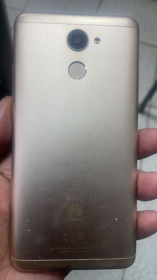 Смартфон Huawei Y7 Prime