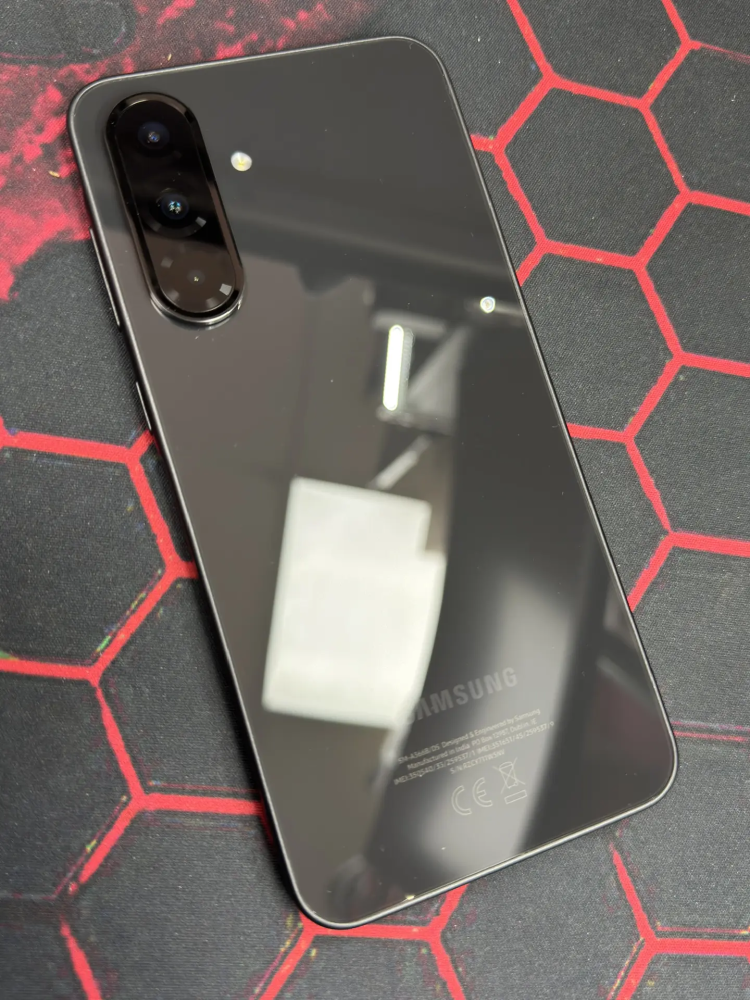 Смартфон Samsung A36 8/256гб