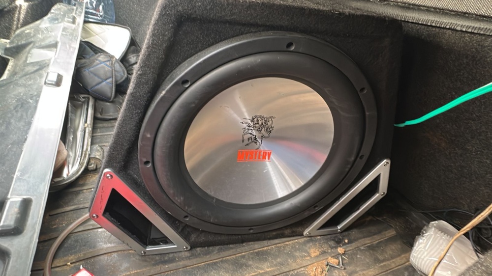 Сабвуфер MTB-309A