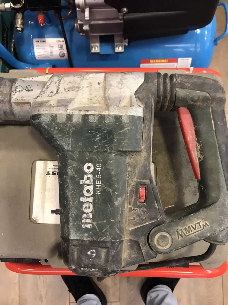 Перфоратор Metabo KHE 5-40