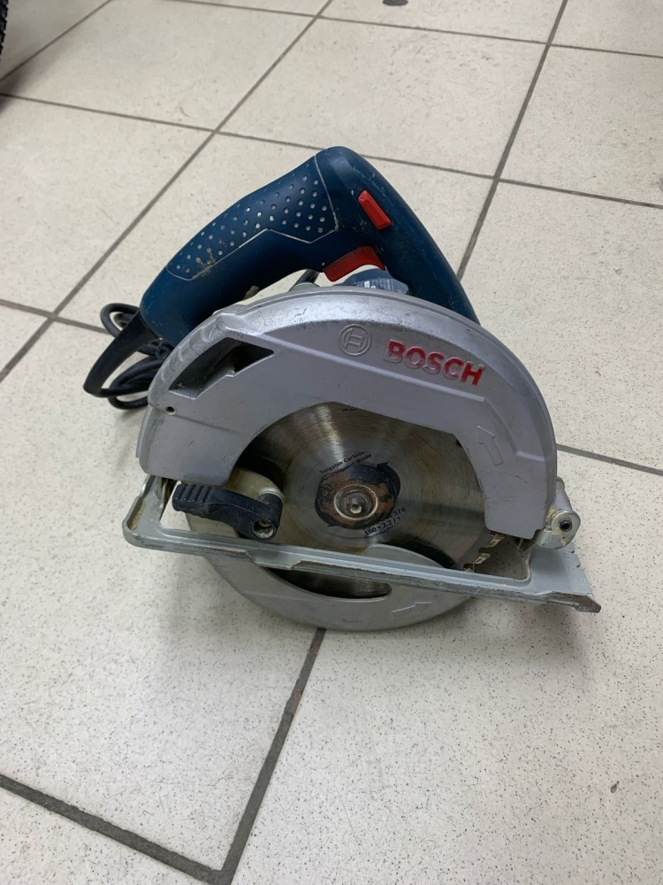 Циркулярная пила Bosch Professional GKS 600