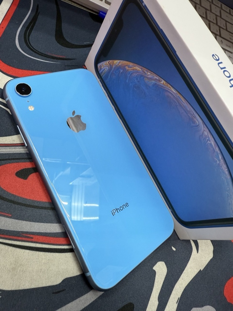 Смартфон iPhone XR 128 Gb