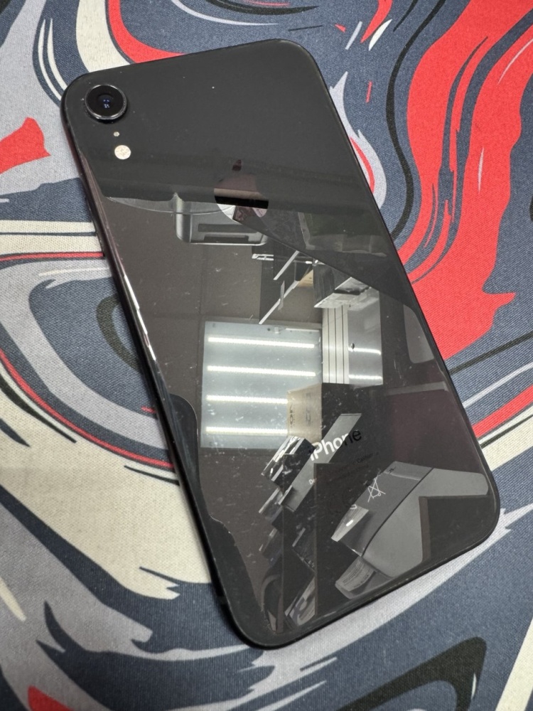 Смартфон iPhone XR 64 Gb
