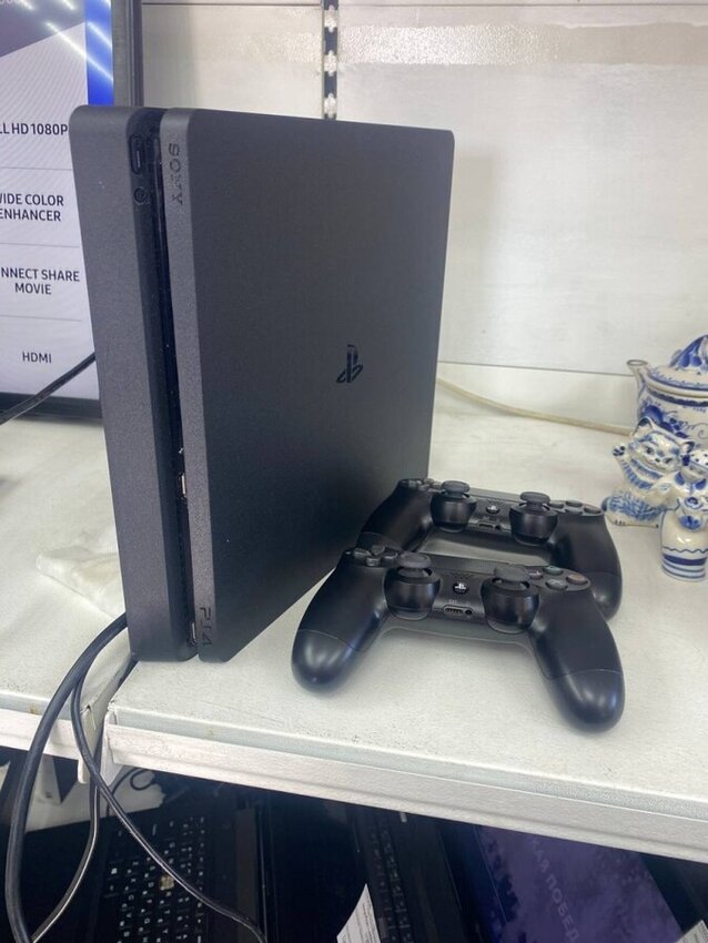 Игровая приставка Sony PlayStation 4 fat