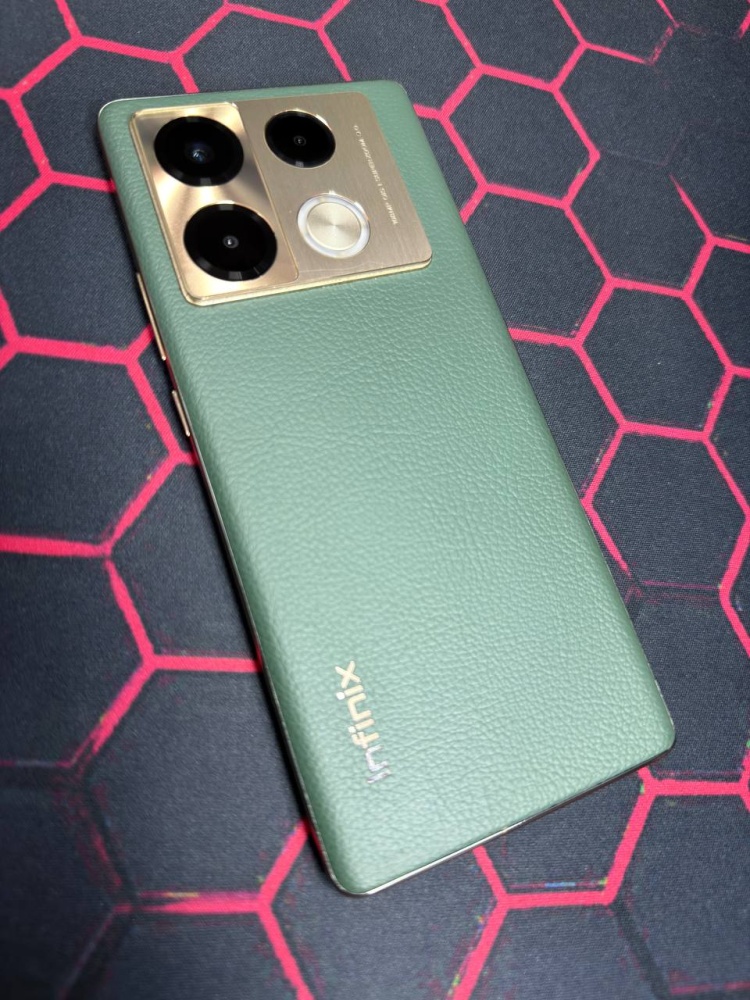 Смартфон Infinix NOTE 40 Pro 12/256GB