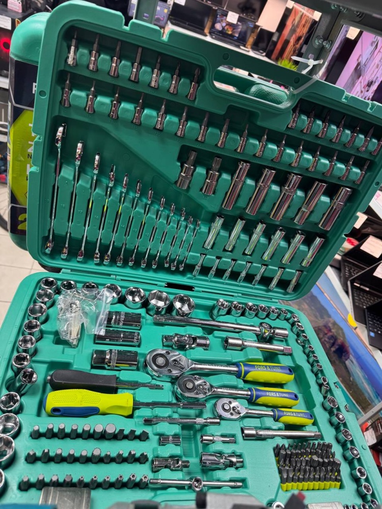 Набор инструментов 216 предметов