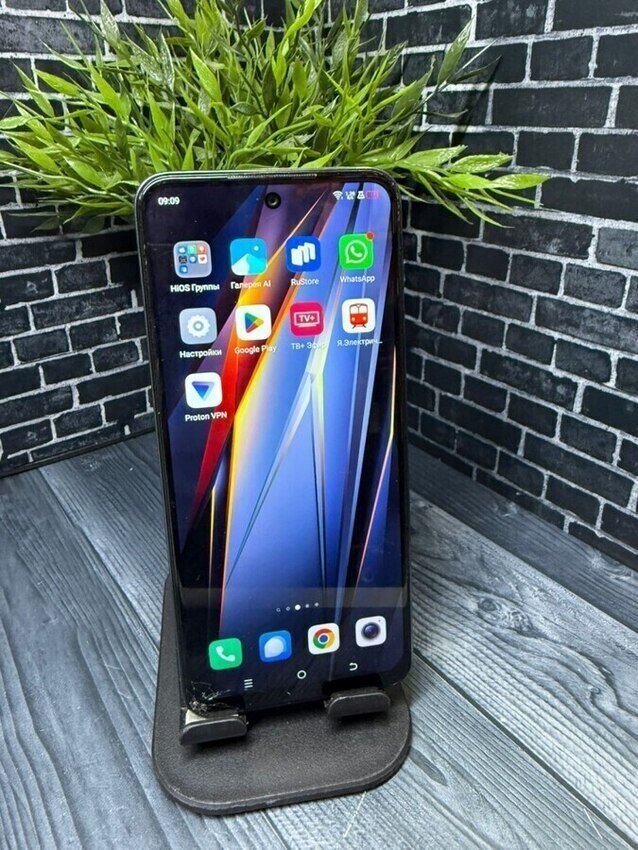 Мобильный телефон Tecno POVA Neo 2 6/128