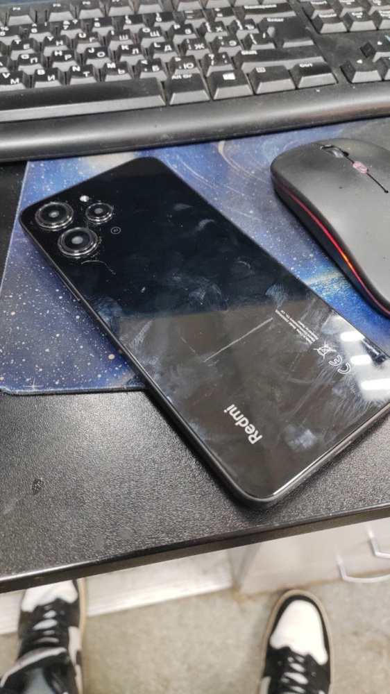 Смартфон Xiaomi Redmi 12