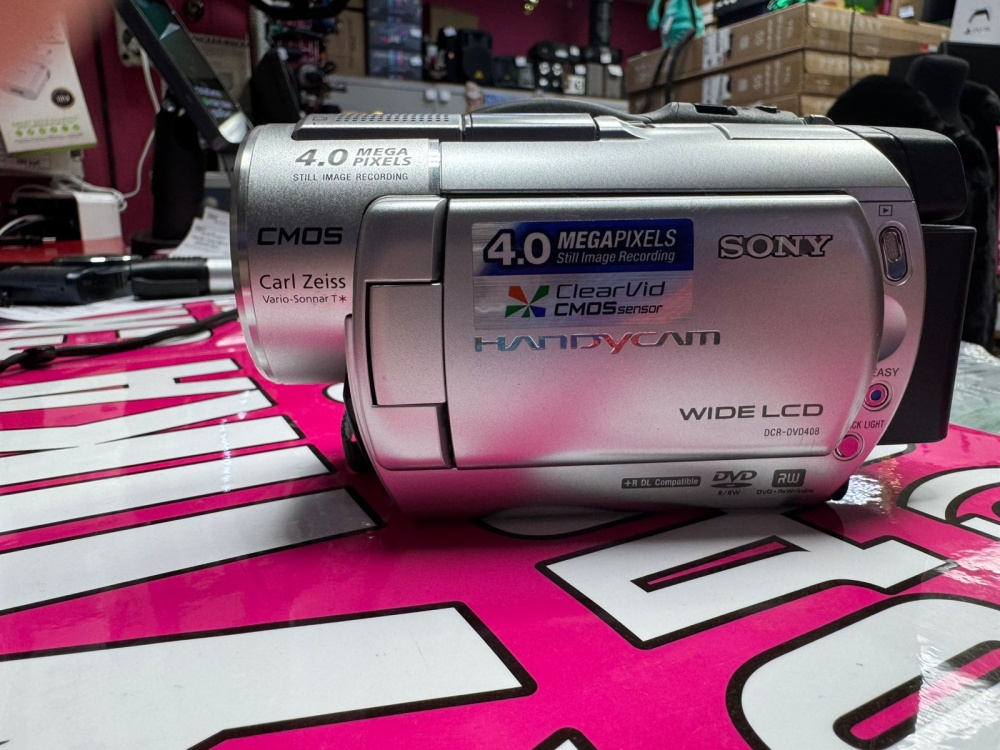 Видеокамера Sony DCR-DVD408E