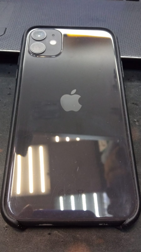 Смартфон iPhone 11 64Gb