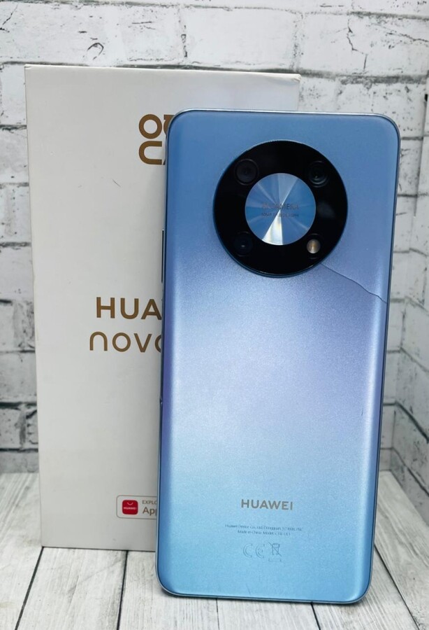 Смартфон Huawei Nova Y90  4/128