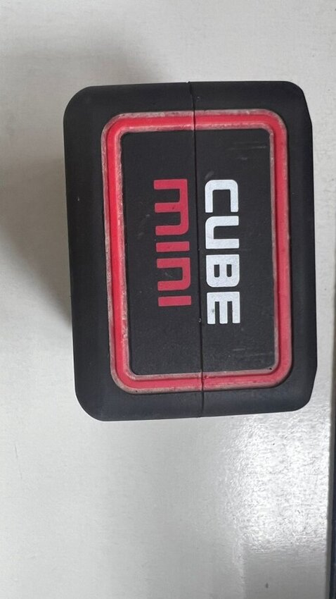 Лазерный уровень cub mini