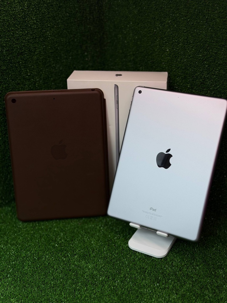 Планшет Apple iPad A1893 (2018) 6   поколения 32кб