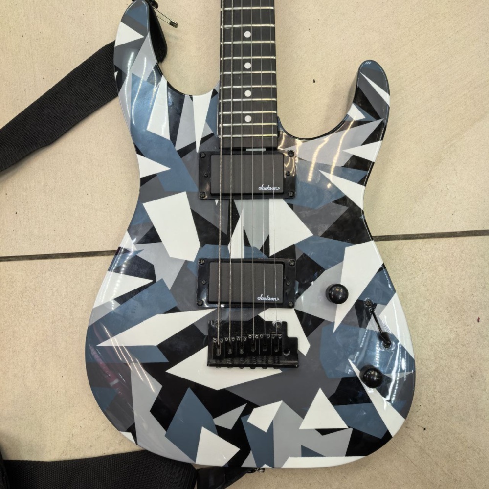 Электрогитара Jackson js11