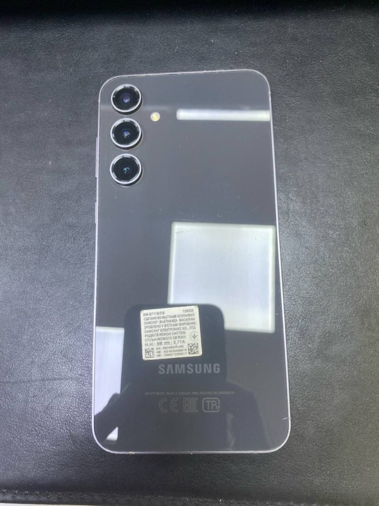 Смартфон Samsung S23 FE 128gb