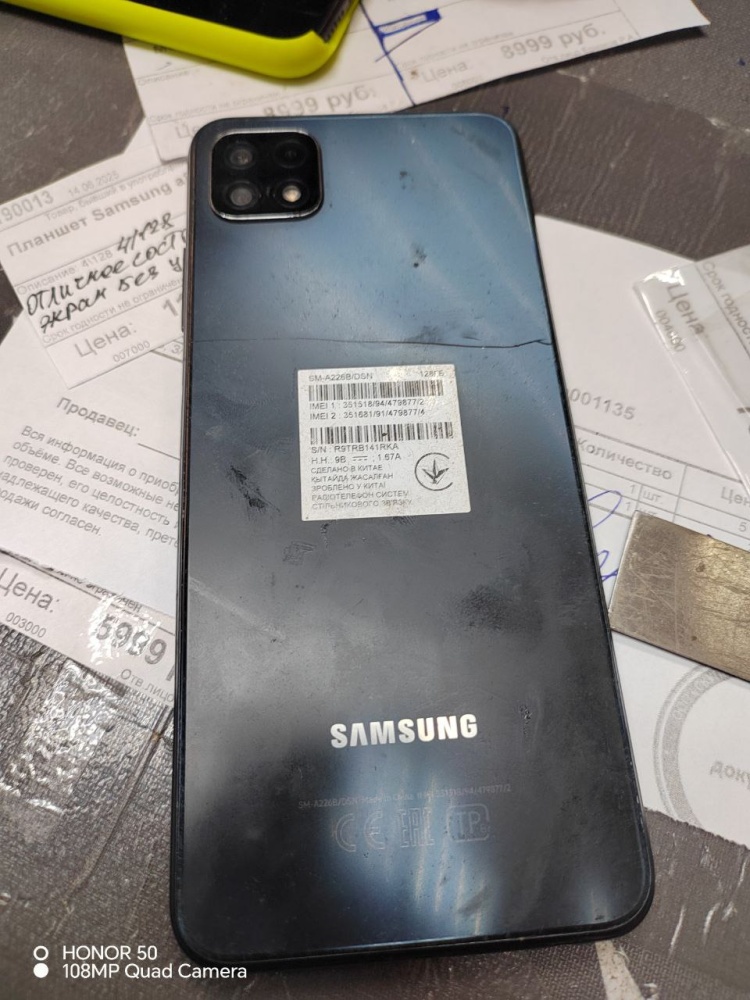 Смартфон Samsung A22