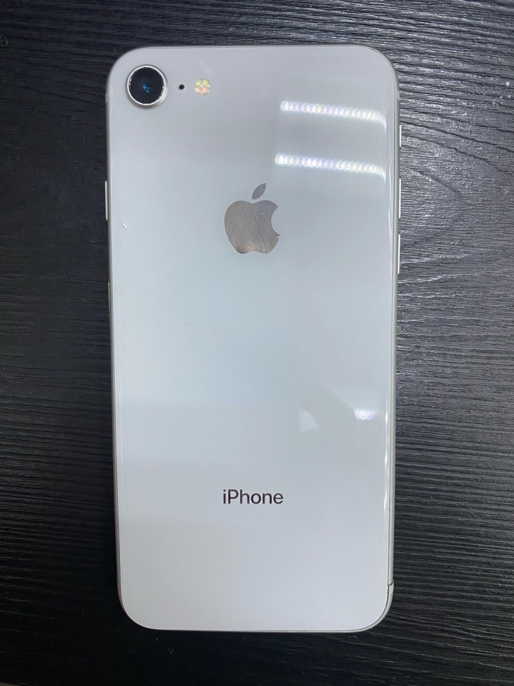 Смартфон iPhone 8 64 Gb