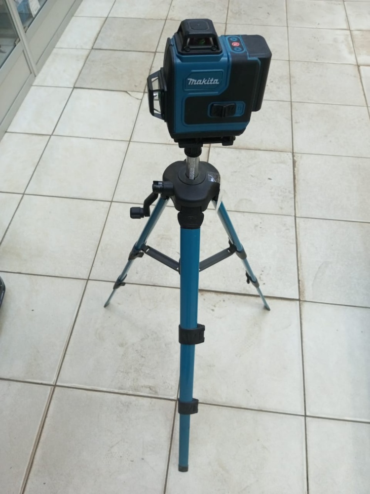 Лазерный уровень Makita 4d 16Lines