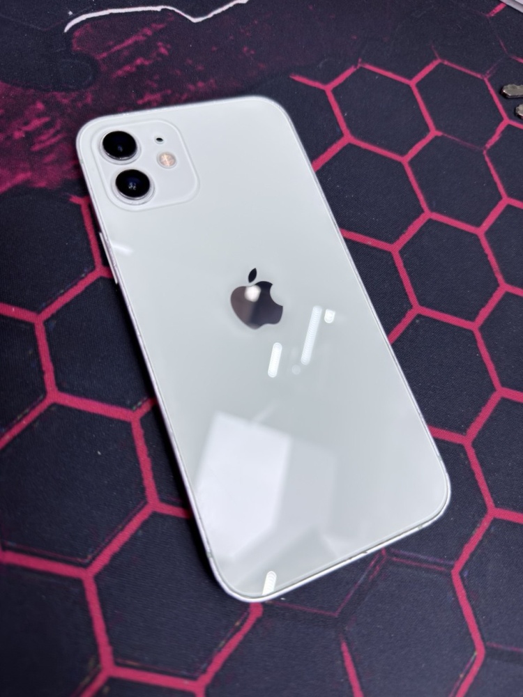 Смартфон iPhone 12 128 Gb