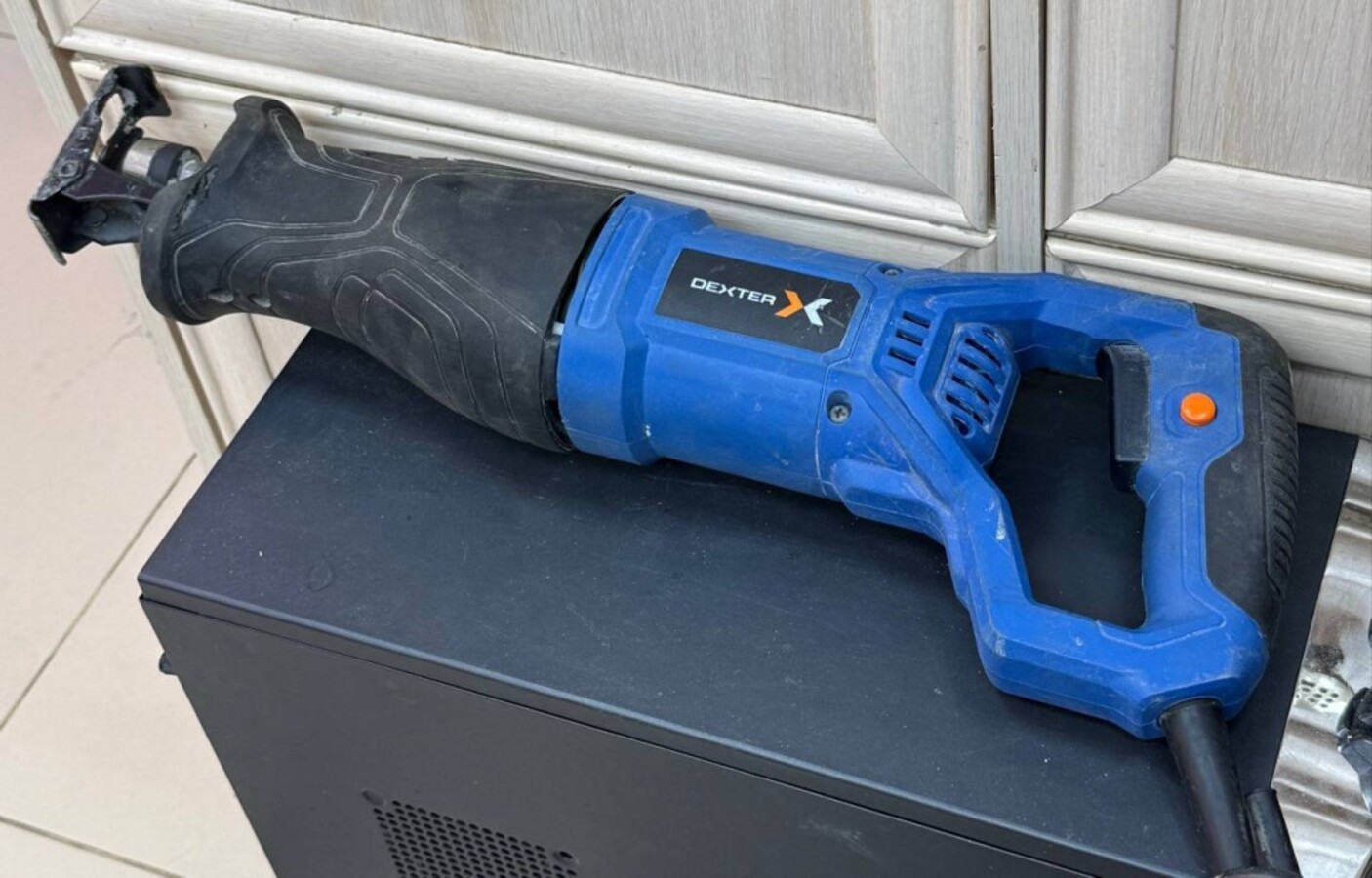 Сабельная пила Dexter 900rps2-200s